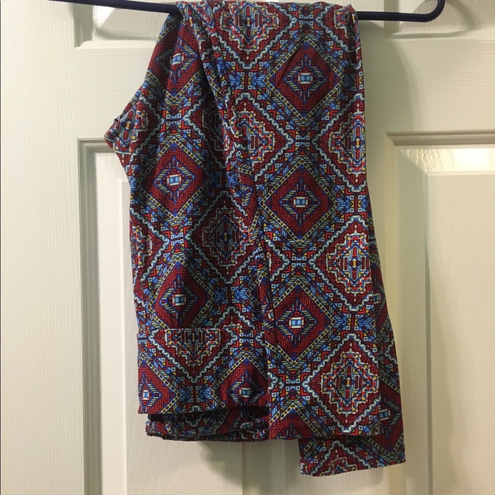 LuLaRoe leggings - Tall and Curvy